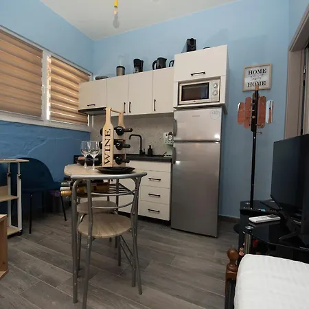 Kk75corner Cenere * سالونيك