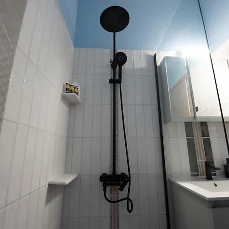 Kk75corner Cenere شقة سالونيك