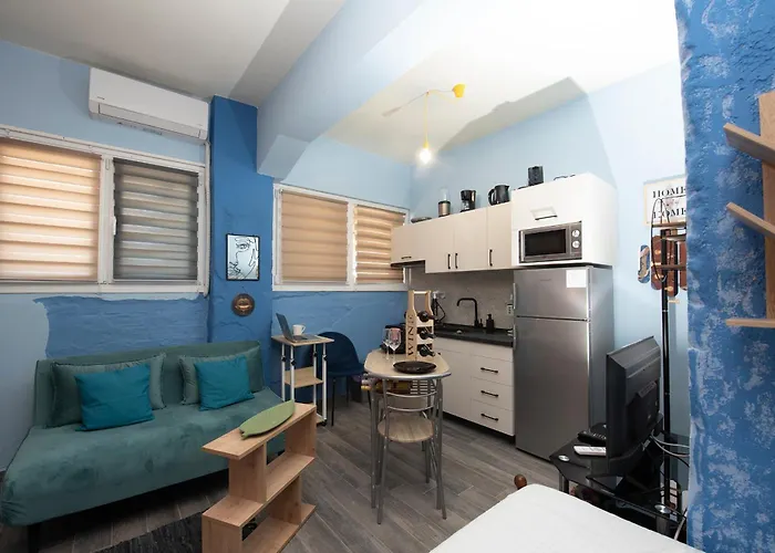Kk75corner Cenere * Salonic